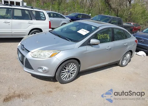 2012 Ford Focus Sel из США, поврежденный, VIN 1FAHP3H22CL184078